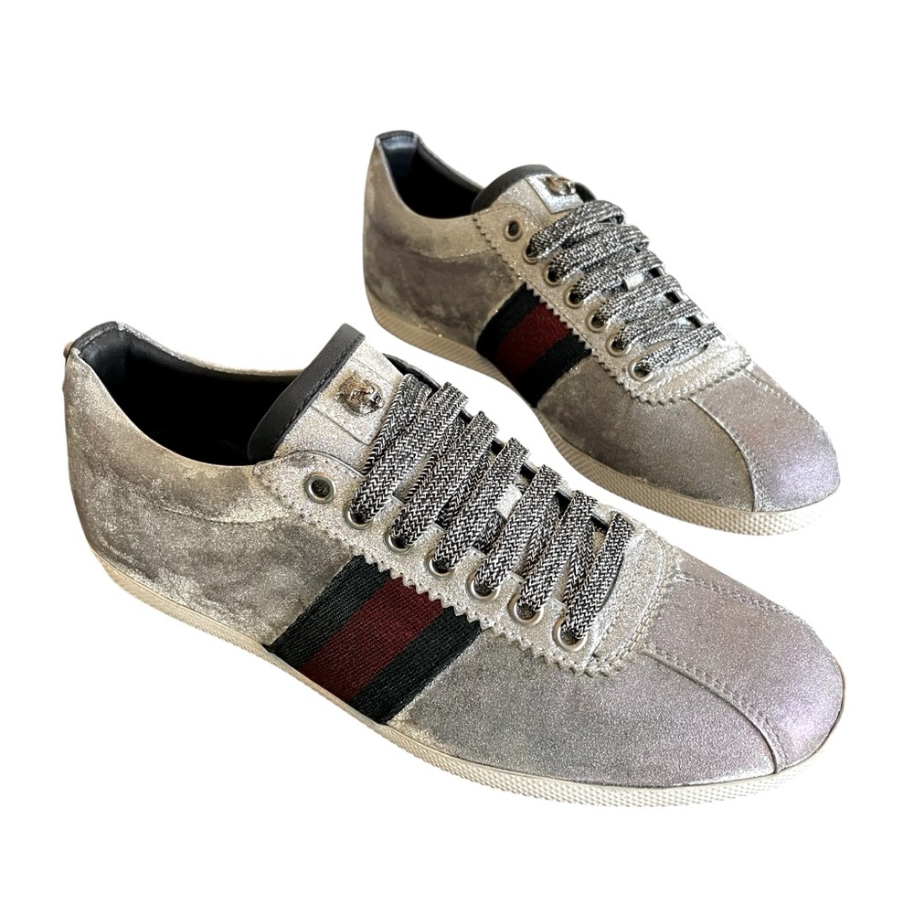 Gucci Silver Low-Top Sneakers with Red and Black Stripe